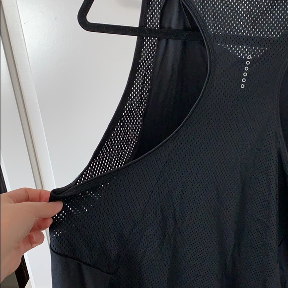 Nike training tank - Picture 3 of 5